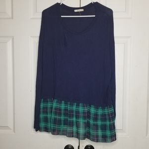 5/$25 blue long sleeve top